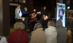 Kići u čast Osječani otpjevali najljepše stihove