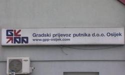 ''Kao i kod drakonskog poskupljenja usluga GPP Osijek još se jednom poslužio zamagljivanjem nestvarnih rješenja, a sve u režiji HDZ-ovog gradonačelnika Ivana Radića''