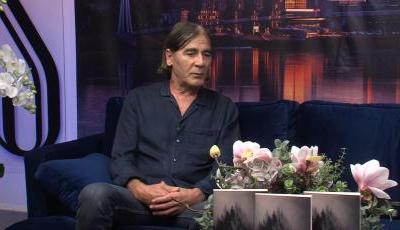 Glas koji ne šuti - Vinko Pejić između etera i književnosti