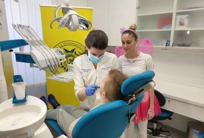 Subotnja špica preselila na osječki Dentalni fakultet – građani dobili besplatan pregled zubi