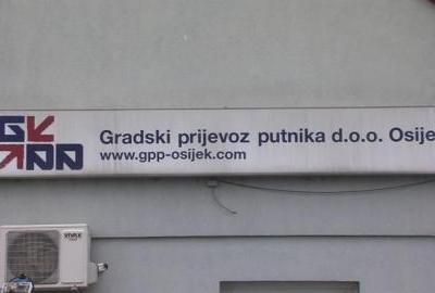 ''Kao i kod drakonskog poskupljenja usluga GPP Osijek još se jednom poslužio zamagljivanjem nestvarnih rješenja, a sve u režiji HDZ-ovog gradonačelnika Ivana Radića''