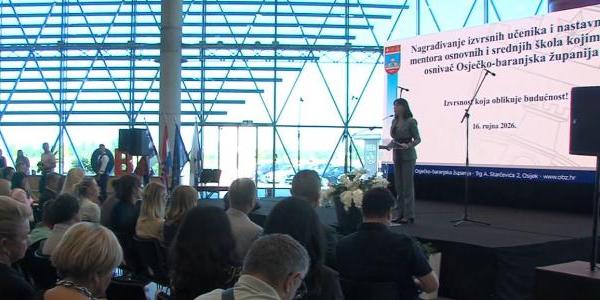 Osječko-baranjska županija nagradila najbolje učenike i mentore