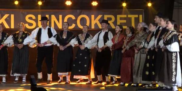 Jubilarni 25. Čepinski suncokreti ponovno pokazali bogatstvo folklorne tradicije