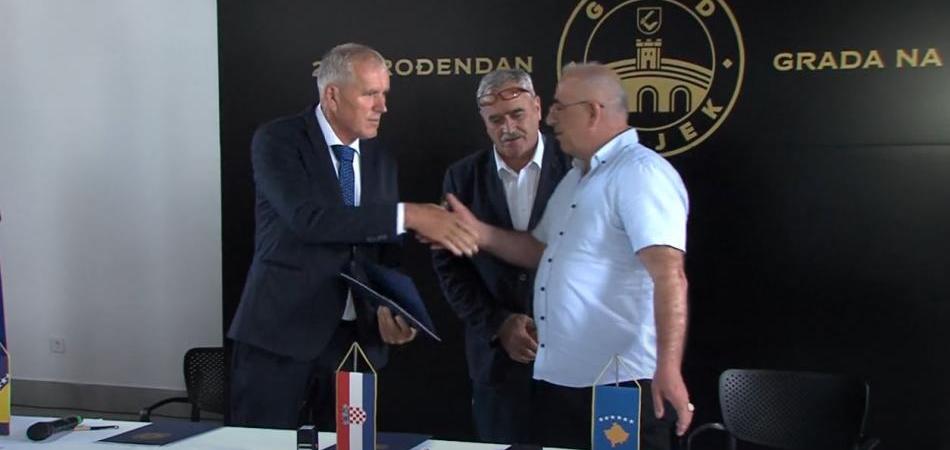 Za dan osječkih branitelja sporazum 106. brigade HV-a, 106. brigade HVO-a i veterana OVK-a