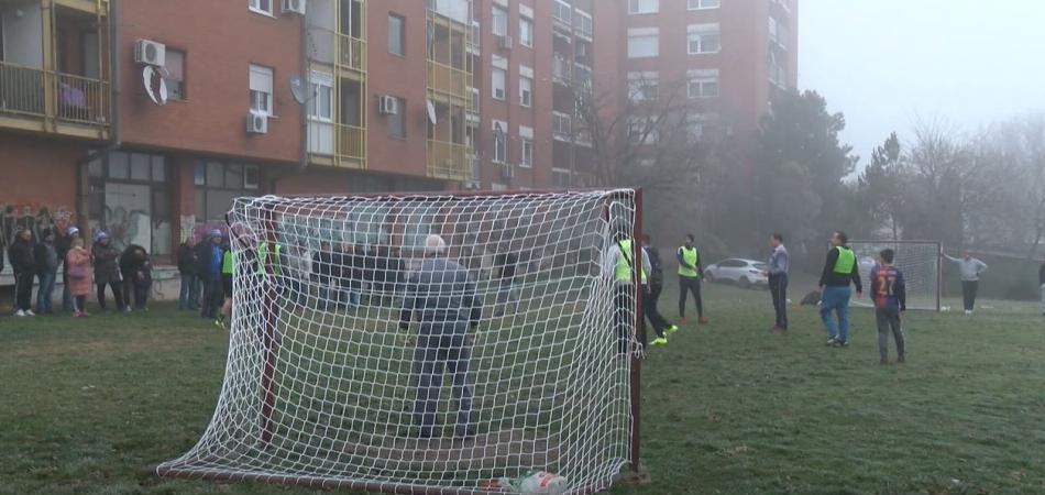 Stanari Dragonjske ulice pokazali zajedništvo na 46. Silvestarskoj utakmici