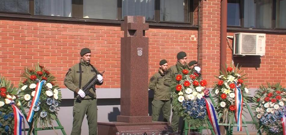 Osječki specijalni policajci među prvima stali u obranu domovine