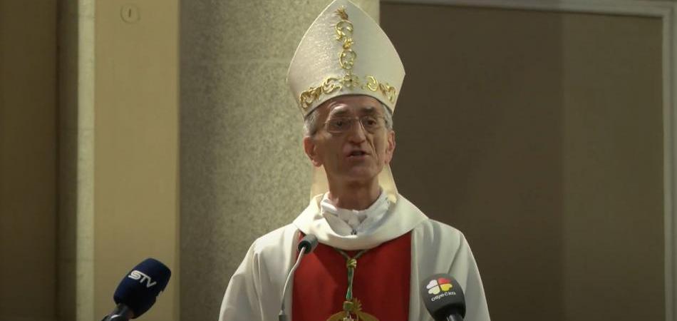 Ćurić: „Uskrs nas obasjava i u srca nam upisuje čvrstu životnu nadu“