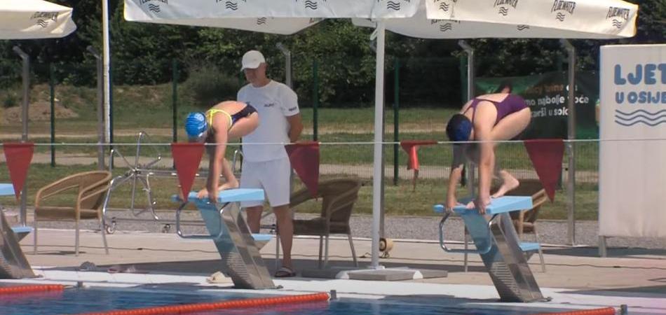 150 natjecatelja iz 10 klubova na 23. po redu „Lima Kupu“ u plivanju