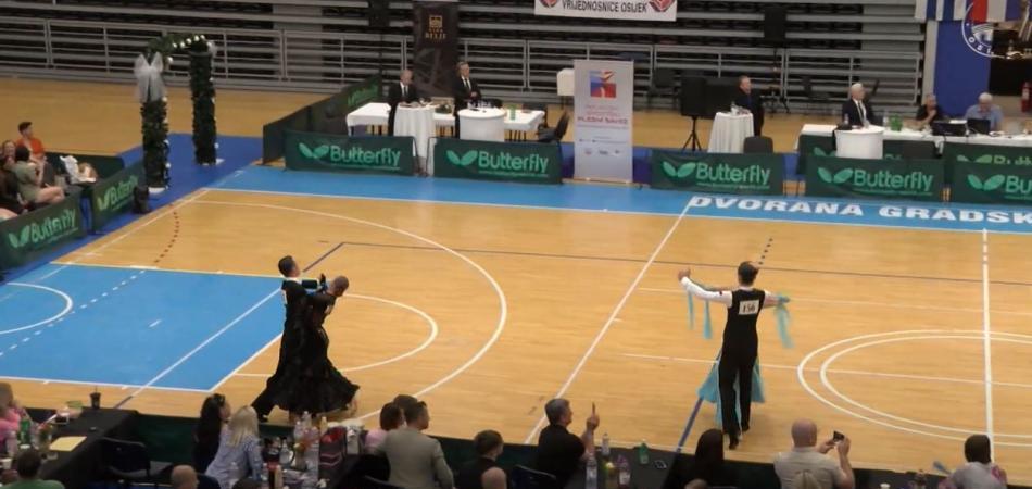 Državno prvenstvo u deset sportskih plesova okupilo gotovo 200 plesača svih generacija u Osijeku