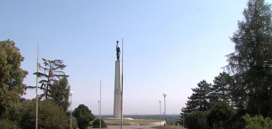 Memorijalni kompleks Batinska bitka čeka obnovu