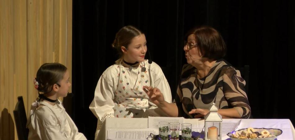 Blago iz bakine škrinje otkriveno uz pjesme i plesove HKUD-a „Osijek 1862.“