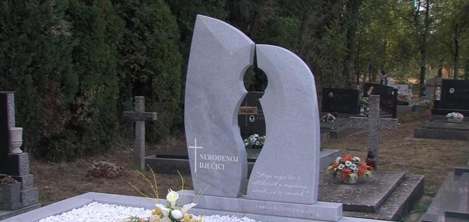 Đakovo dobilo grobnicu za nerođenu djecu
