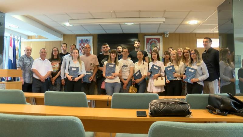 Grad Vukovar nagradio najbolje od najboljih svojih studenata