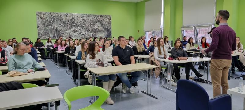 Gotovo svi studenti EFOS-a posao pronađu za manje od šest mjeseci