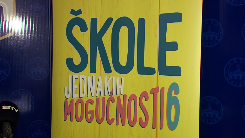 Više od 7300 osječkih osnovnoškolaca i ove će godine imati besplatan školski obrok